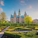 Perfect 3 Bedroom Apartment In The Heart Of Cph